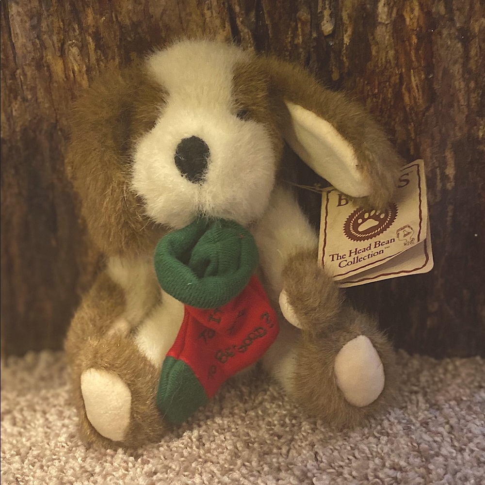 Boyds Collection “Piddles” Christmas pup